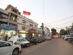 OYO Hotel Kavya Palace