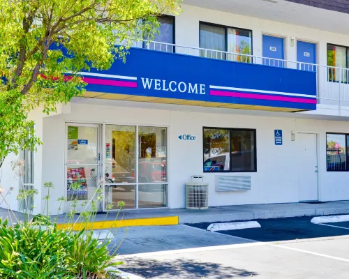 Motel 6 – Santa Nella, on I-5 Hotels in Merced County