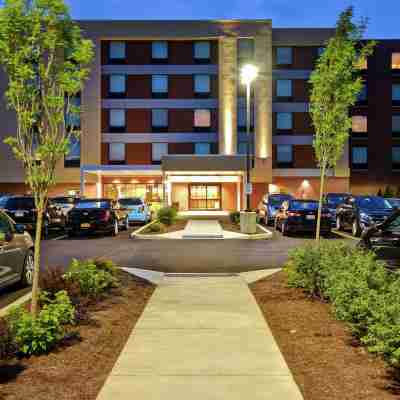 Home2 Suites by Hilton Amherst Buffalo Hotel Exterior