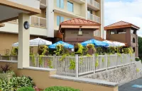 Best Western Plus Waltham Boston Hotels near Bits and Bites Cafe