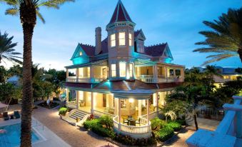 The Mansion on the Sea - Southernmost House in the USA - Housity