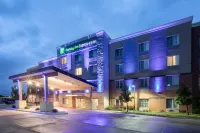 Holiday Inn Express & Suites Manhattan Các khách sạn ở Manhattan