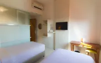 Fovere Bandara Semarang Hotels in West Semarang