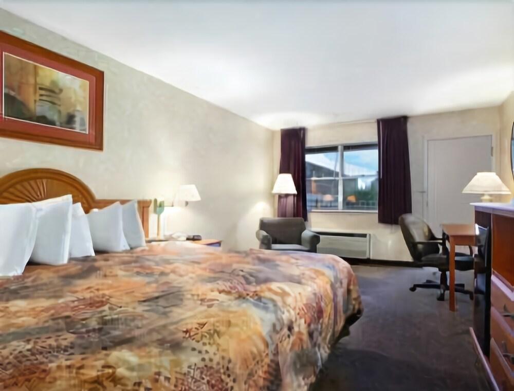 Ramada by Wyndham Sioux City