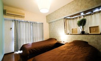 18 minutes from the airport 7 minutes from Uenoya Station Walk to the beach