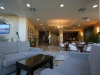 Perla Hotel Hotels in Pogradec