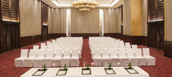 Holiday Inn Mumbai International Airport by IHG Hotel a Mumbai