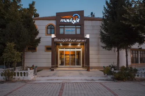 Mavigol Hotel - parking