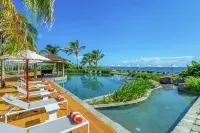 Koi Resort Saint Kitts, Curio Collection by Hilton - bar