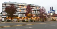 Days Inn by Wyndham Victoria Airport Sidney