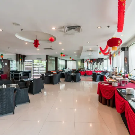 Hock Lee Hotel & Residences