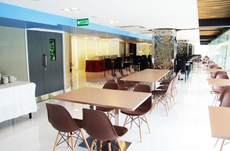 Grand Tower Inn Sathorn Hotel Room Reviews Photos Bangkok 21 Deals Price Trip Com Grand Tower Inn Sathorn Hotel Room Reviews Photos Bangkok 21 Deals Price Trip Com