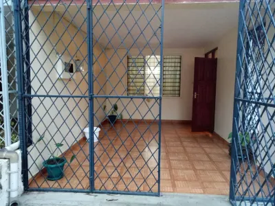 アンノーダス ホームズ のホテル