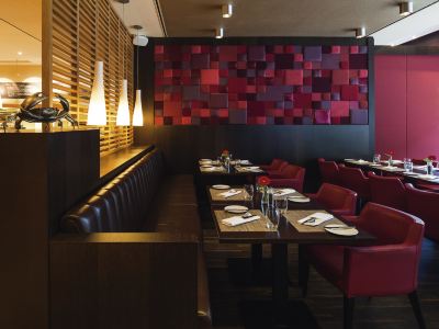 レストラン モーベンピック ホテル フランクフルト シティーの写真