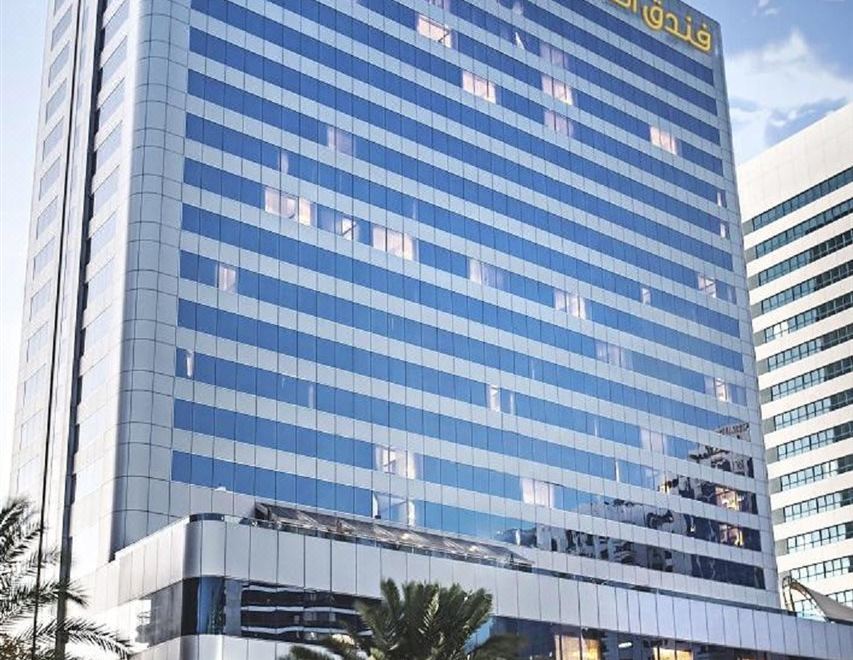 2. 코르니쉬 호텔 ..