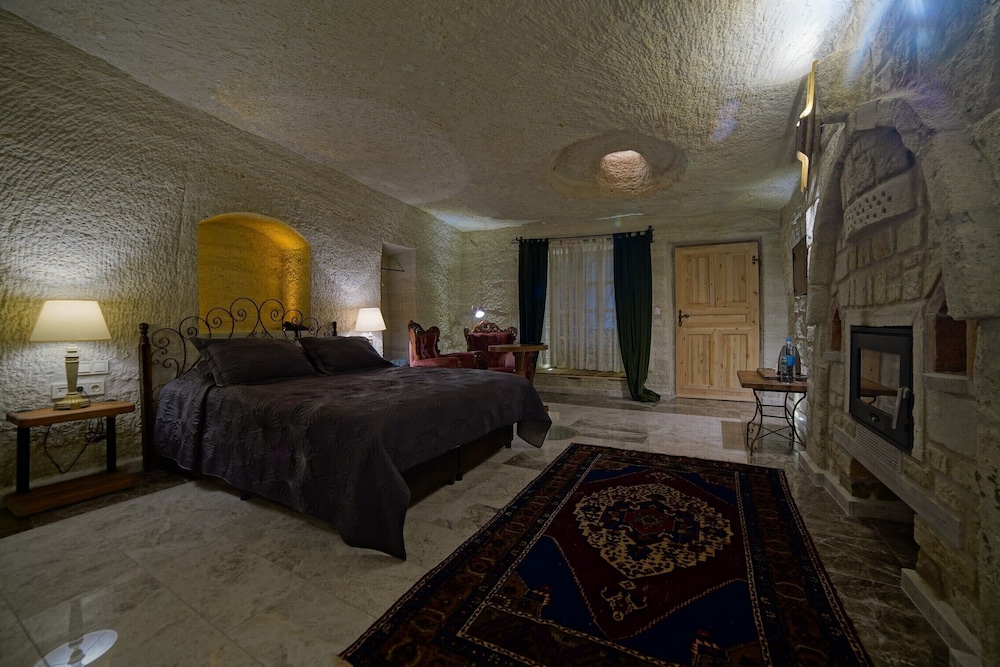 Panoramic Cave Hotel