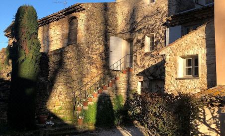 Maison d'Hotes les Petites Sources - Housity