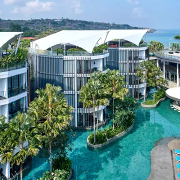 Le Meridien Bali Jimbaran Hotels near Jimbaran Beach