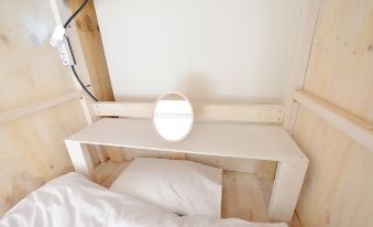 Linker Party House - Hostel - Housity