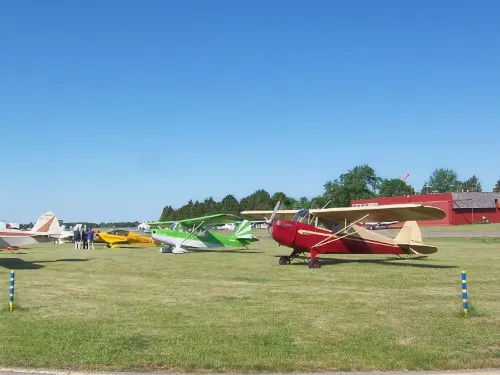 Best Western Plus Coldwater Hotel Рядом с отелем Photos