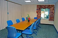 Best Western Plus New England Inn  Suites Hotel a Middletown