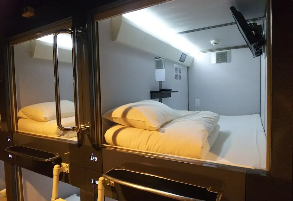 神戸カプセルホテルセキ Kobe capsule hotel sekiの宿泊予約・お得な