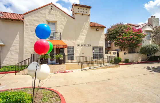 OYO 巴塞隆納公寓酒店