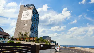Revoir Hotels near Guryongpo Beach