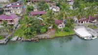 Laster Jony's Hotels near Lake Toba