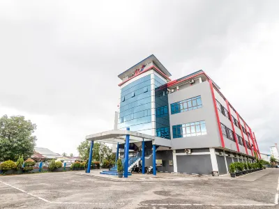 Wahana Inn Singkawang فنادق في Sedau
