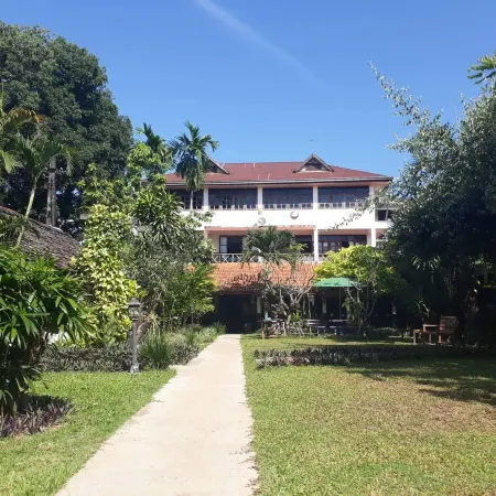 Thakhek Travel Lodge