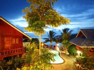 Tharathip Resort Koh Phangan(SHA Plus+)