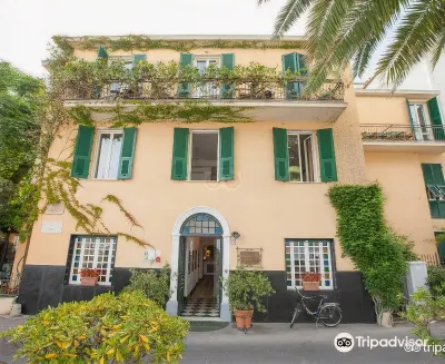 Hotel Beau Rivage فنادق في Laigueglia