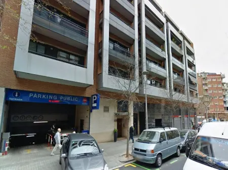 Apartaments Marina - Abapart Отели рядом с достопримечательностью «Рынок Богай Ли»