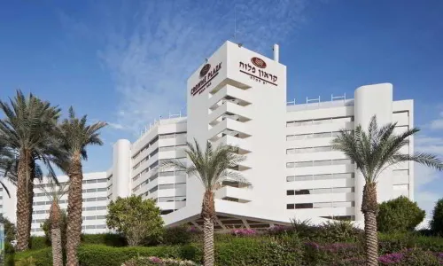 크라운 플라자 요르단 데드 시 리조트 & 스파 바이 IHG