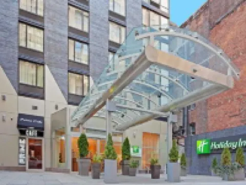 Holiday Inn MANHATTAN 6TH AVE - CHELSEA by IHG Hotels near Fashion Institute of Technology