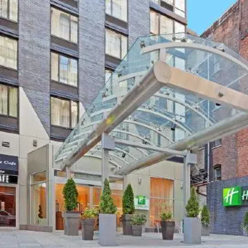 Holiday Inn MANHATTAN 6TH AVE - CHELSEA by IHG Отели рядом с достопримечательностью «Мидтаун»