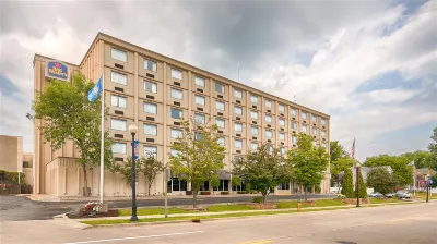 Best Western Riverfront Inn Hotel a Marinette