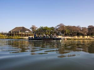 Gondwana Hakusembe River Lodge