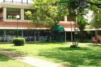 Hotel Randiya Hotels near Kubichchankulama Lake Jogging path and park