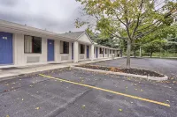 American Inn Hotels in Middlesex Township