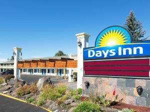 Days Inn by Wyndham Bend