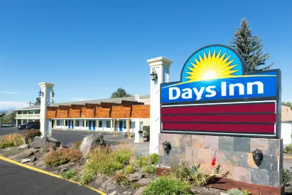 Days Inn by Wyndham Bend