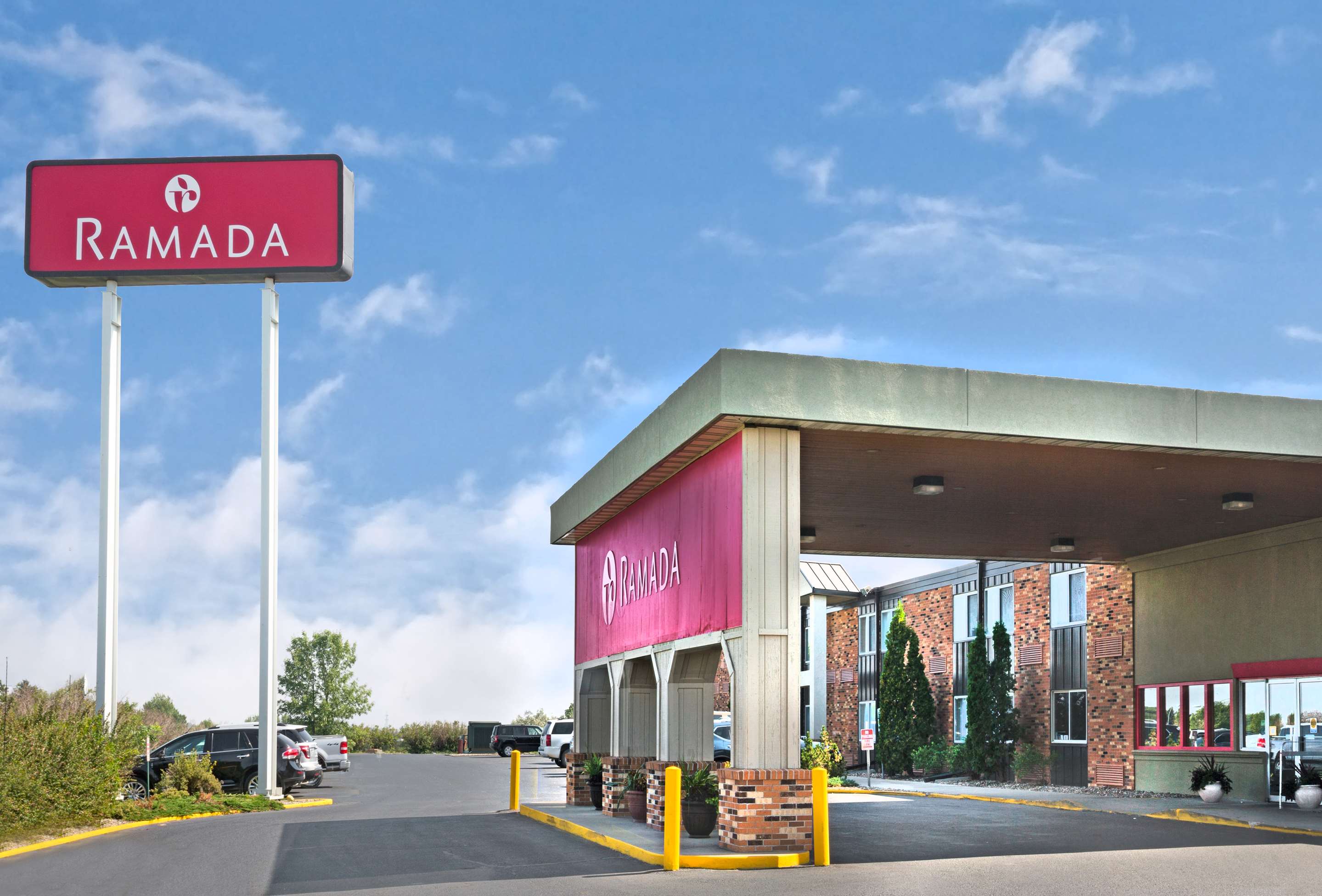 Ramada by Wyndham Bismarck