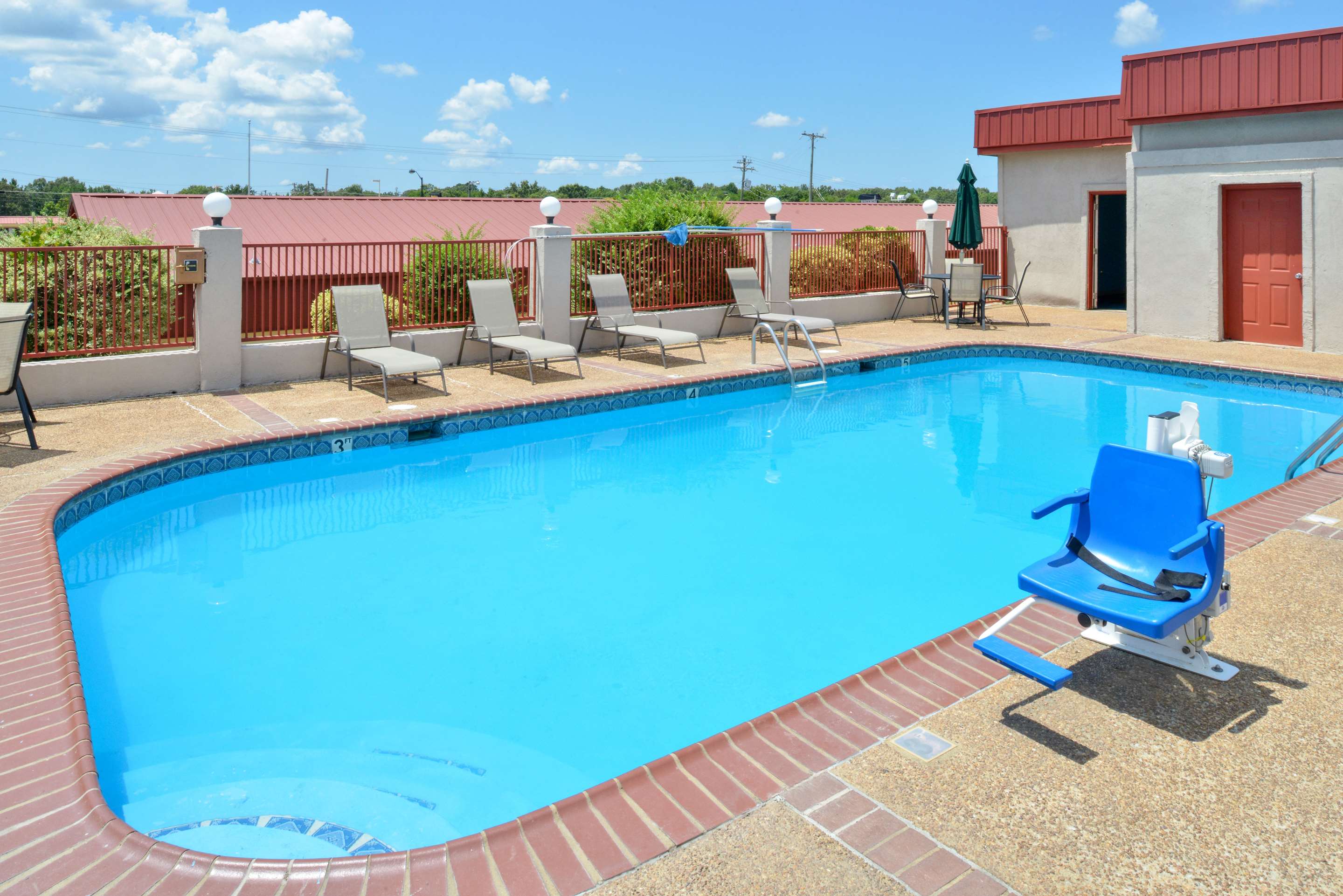 Americas Best Value Inn Batesville