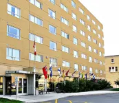 Residence & Conference Centre - Ottawa Downtown Hotels in der Nähe von Sunglass Hut