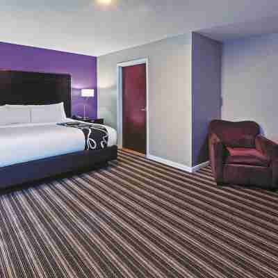 La Quinta by Wyndham Ardmore Central Rooms