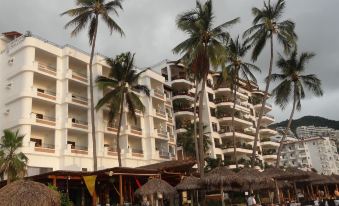 Emperador Vallarta Beachfront Hotel and Suites