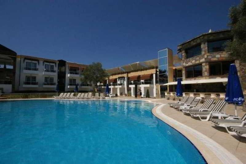 Risa Hotel Herşey Dahil (Risa Hotel - All Inclusive)