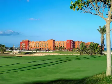 Sheraton Fuerteventura Beach, Golf & Spa Resort Hotels in der Nähe von Strände von Elba